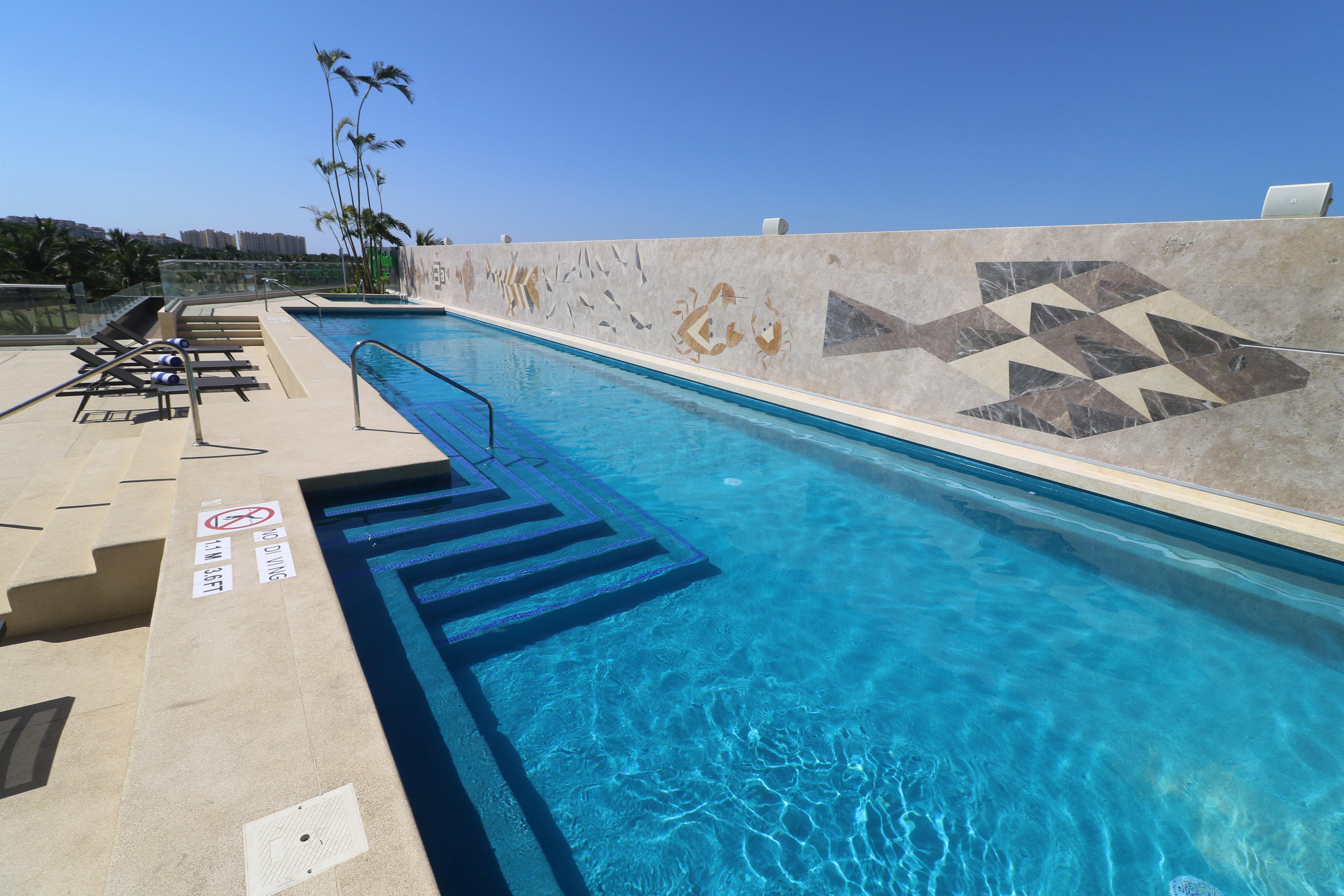 Holiday Inn & Suites - Puerto Vallarta Marina & Golf By Ihg Exterior foto