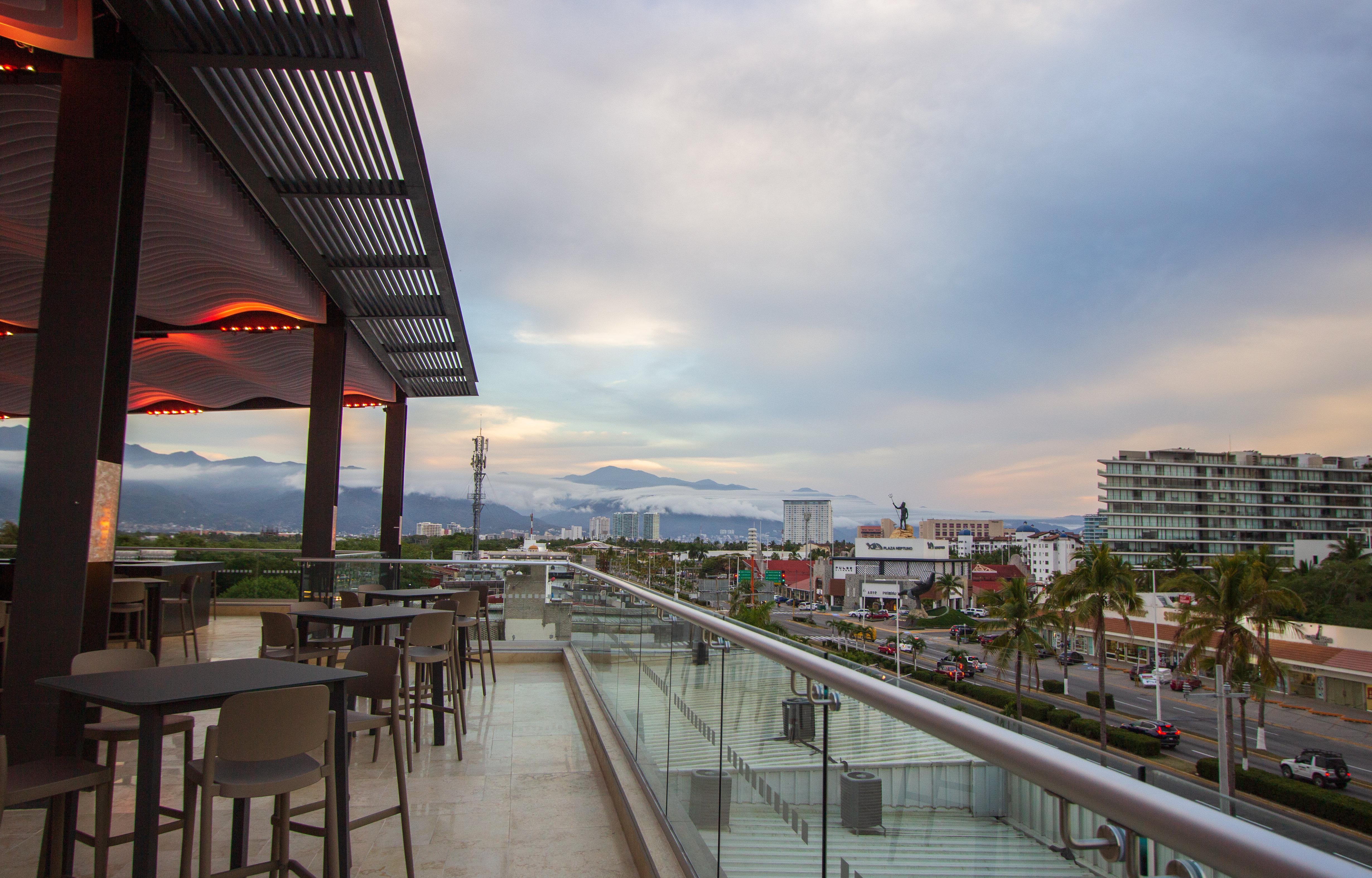 Holiday Inn & Suites - Puerto Vallarta Marina & Golf By Ihg Exterior foto
